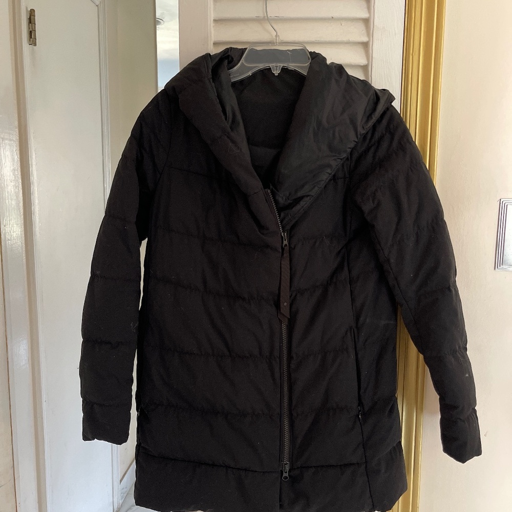 Lululemon coat